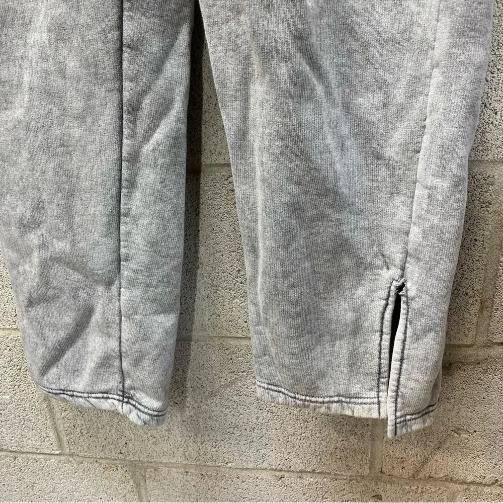 Pretty Little Thing Wide Leg Acid Wash Gray Sweatpants - Picture 3 of 8